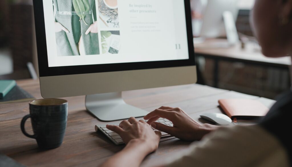 Savais-tu que : SEO, développeur WEB, technologie